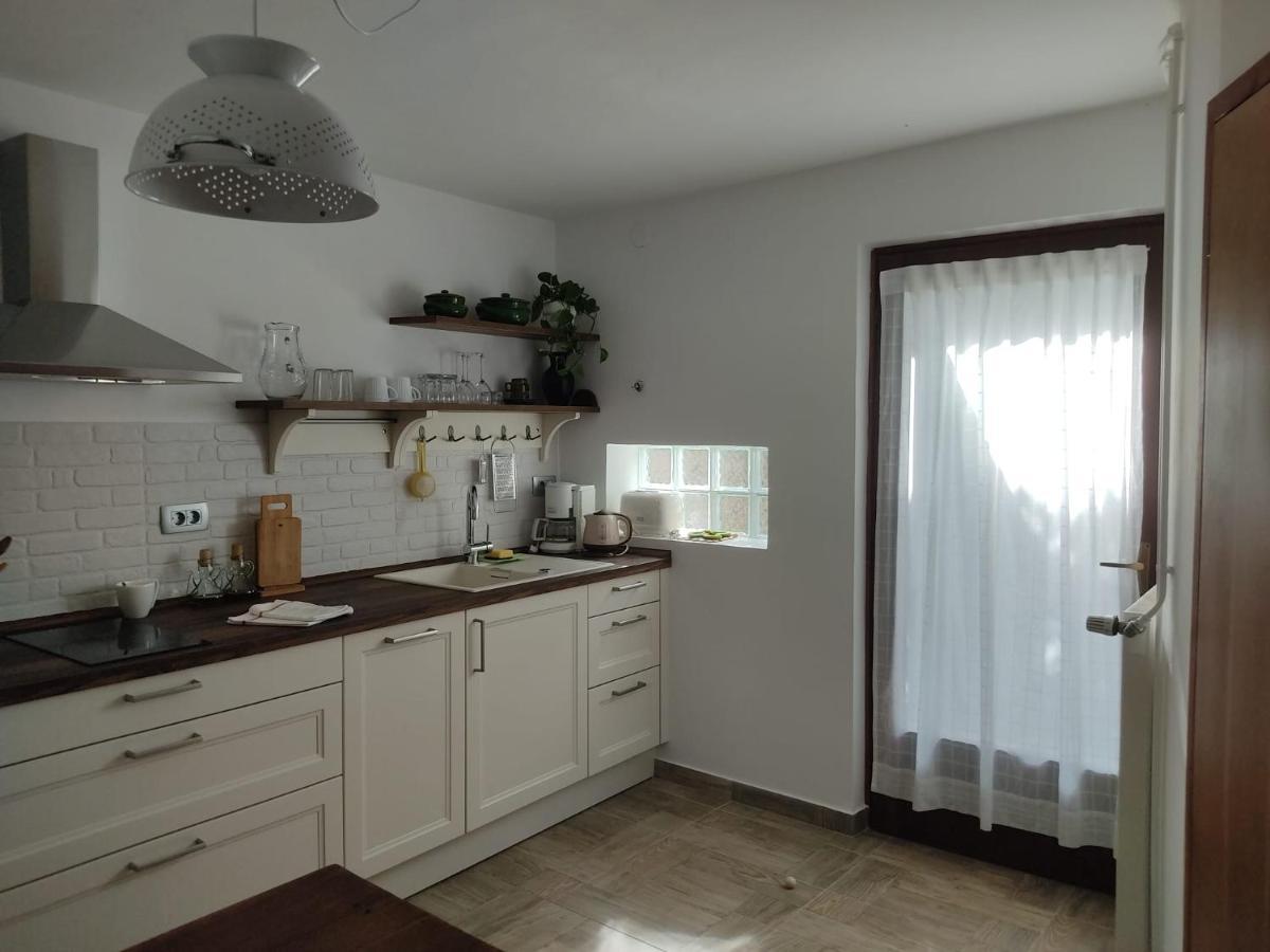 Apartment Vesna With Terrace Baska  Bagian luar foto